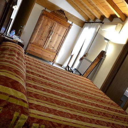 Canneto sull'Oglio 9 Muse Bed And Breakfast المظهر الخارجي الصورة