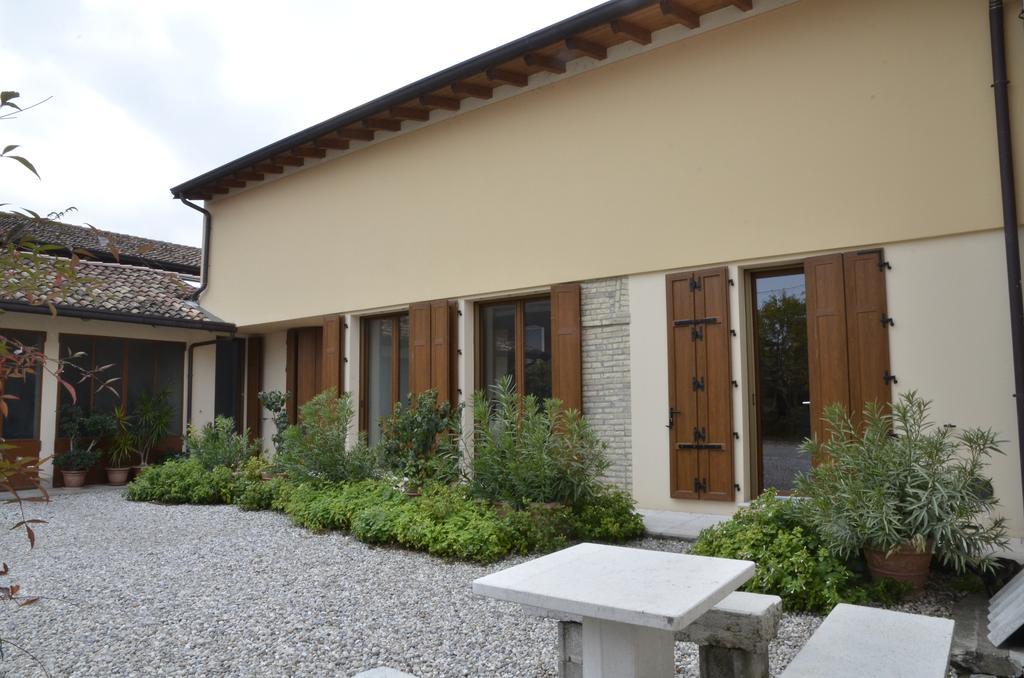 Canneto sull'Oglio 9 Muse Bed And Breakfast المظهر الخارجي الصورة