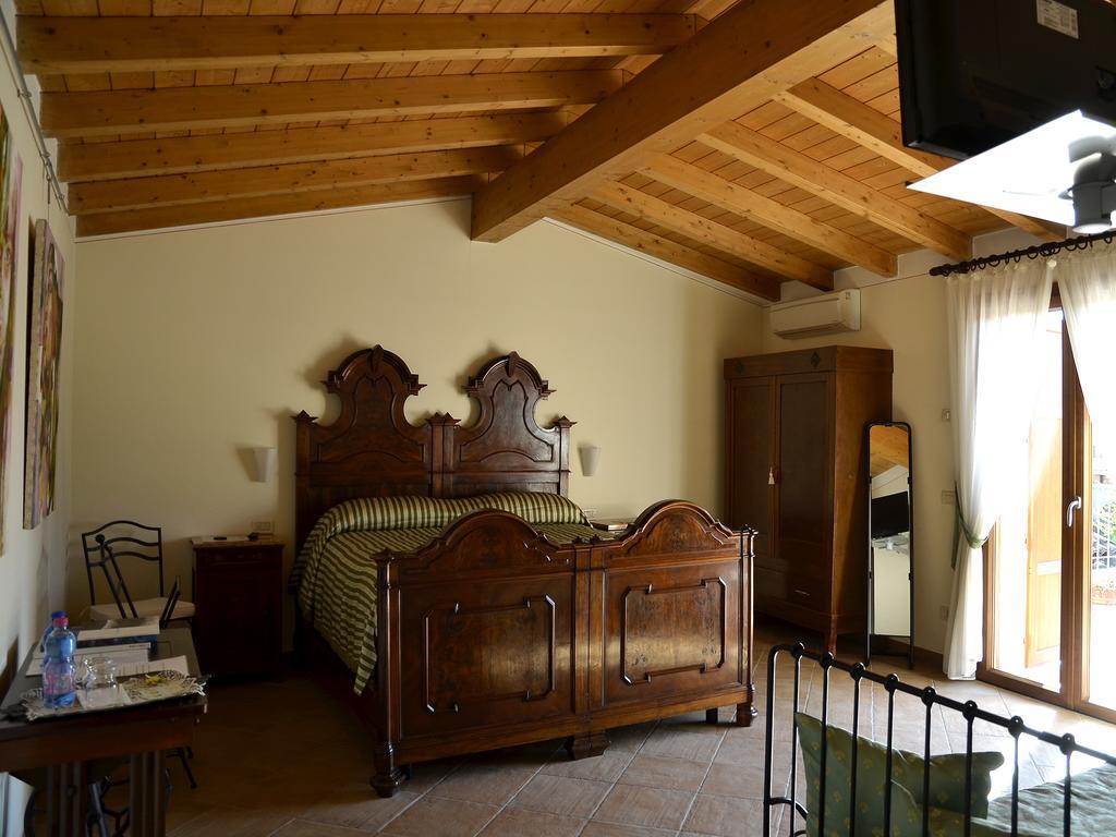 Canneto sull'Oglio 9 Muse Bed And Breakfast المظهر الخارجي الصورة