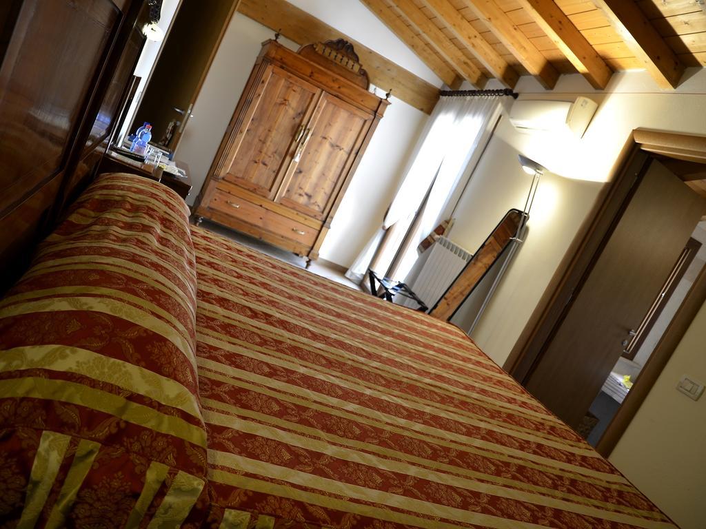 Canneto sull'Oglio 9 Muse Bed And Breakfast المظهر الخارجي الصورة