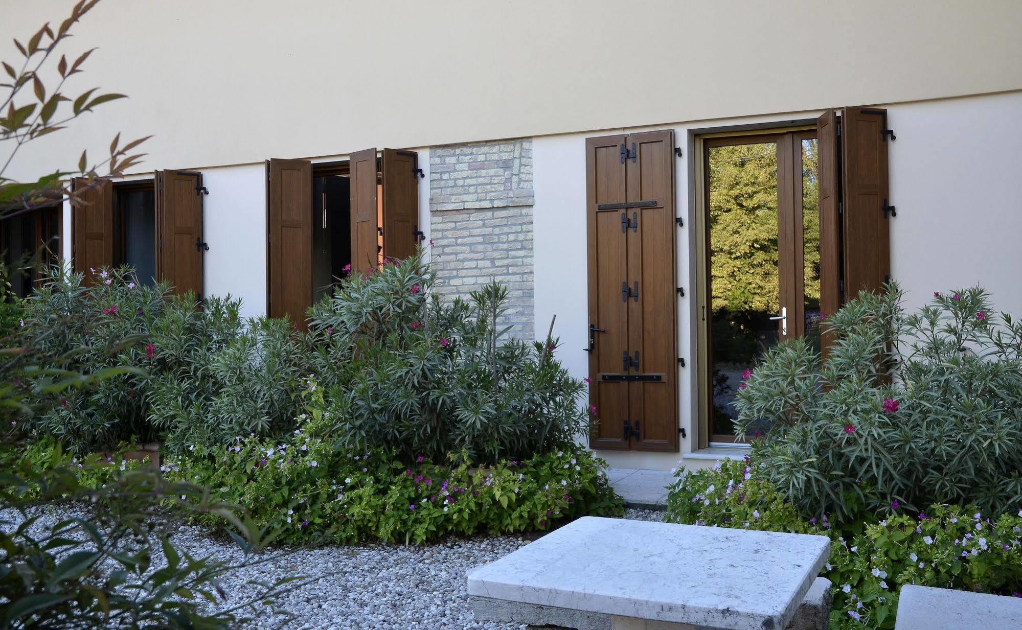 Canneto sull'Oglio 9 Muse Bed And Breakfast المظهر الخارجي الصورة