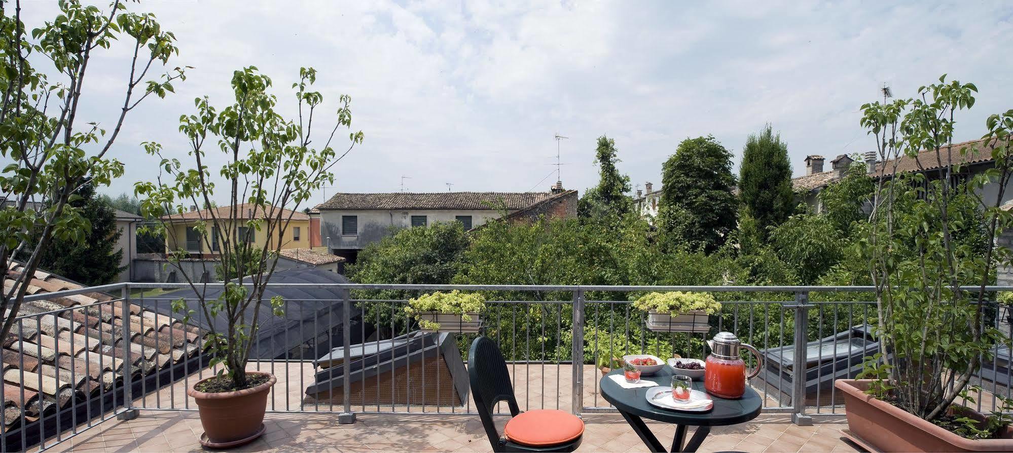 Canneto sull'Oglio 9 Muse Bed And Breakfast المظهر الخارجي الصورة